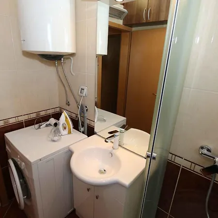 In - Insel Krk 50832 * Klimno